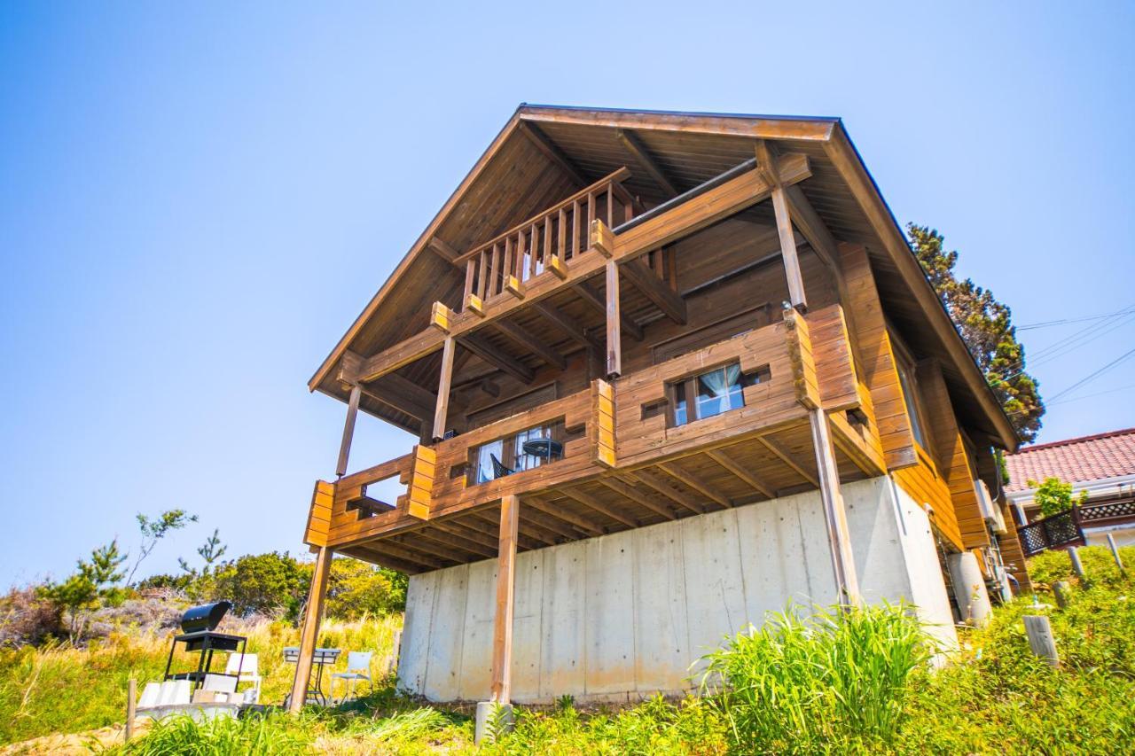 Awaji Seaside Log House In Goshiki 1 Sumoto Exterior foto